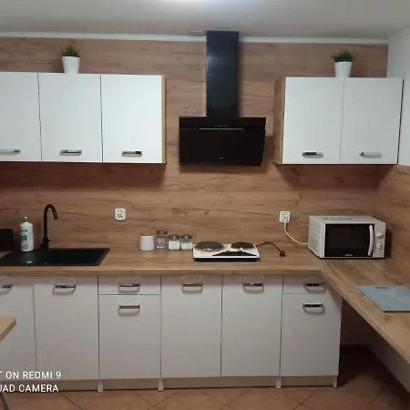 Emilia I Julia منزل للإقامة ليبا